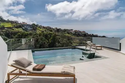 Image de Avec piscine à Calheta - Villa Island Roots