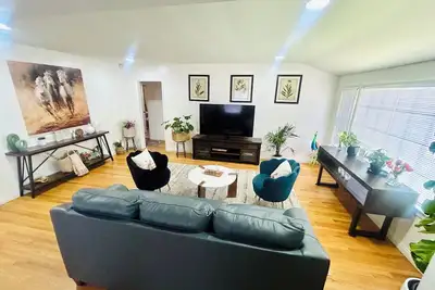 Image de Cozy Family and Friend 3br Oasis, Near Disneyland & Universal with Patio