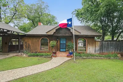 Image de Lone Star Hacienda - Resort-Style Texas Charm