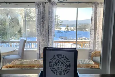 Image de Come enjoy our family freindly Newfound Lake condo in beautiful Bristol