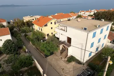 Image de Appartement de trois chambres avec la terrasse et la vue sur le mer Zadar - Diklo (A-23703-a)