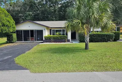 Image de Cozy Pool Home  in a peaceful neighborhood in Dunnellon Florida. 2 Bed 2 Bath