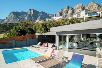 Image de Ocean View Camps Bay 5bed Villa w Pool Valtameri