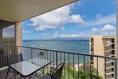 Image de Ocean & Beach Front 1 Bed/1 Bath Condo with Central Ac & Laundry