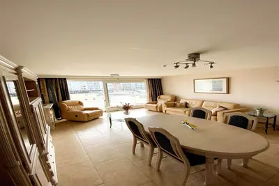 Image de Appartement à Middelkerke avec Vue sur Mer