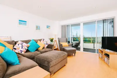 Image de Bredon Court 9 is a spacious ground floor apartment