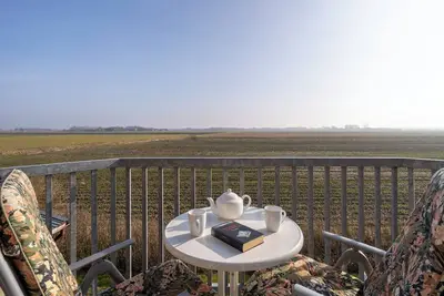 Image de Relax in the heart of Westerdeichstrich: family-friendly vacation apartment!