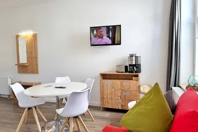 Image de 2-room comfort apartment \"Wabi Sabi\" in the Villa \"Glückspilz\" for 4 people,