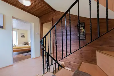 Image de Chalet Charlotte is situated at the Grossglockner Road, south of Zell am See.