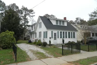 Image de Charming 4-Bedroom South Rehoboth Cottage - Steps to Beach & Boardwalk!