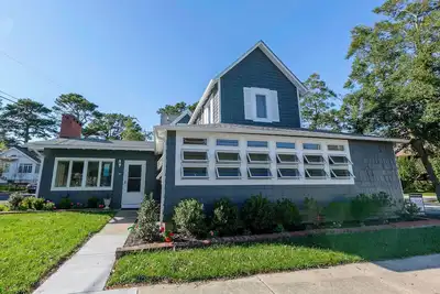 Image de Charming 5-Bedroom Rehoboth Beach Cottage, 1 Block from Beach & Boardwalk!