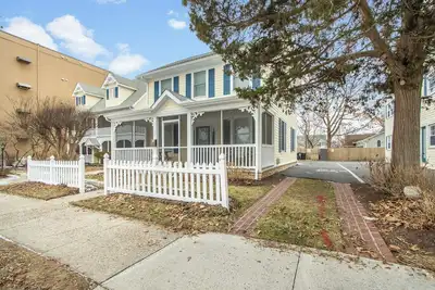 Image de Charming Ocean Block Cottage in North Rehoboth – Steps to Beach & Dining!