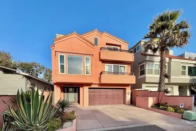 3812o- Coral Reef Promise