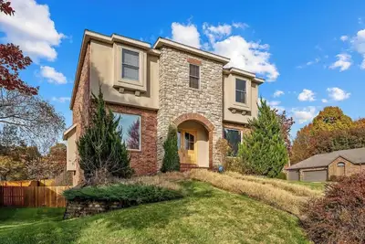 Image de Spacious 5-bedroom house with WiFi, Ac in tranquil Springfield