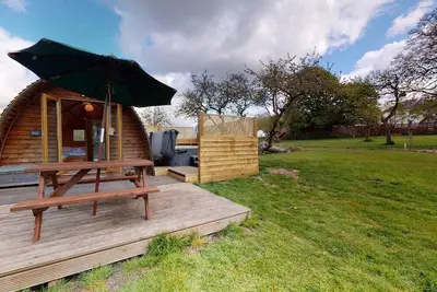 Image de Tiny house-Salle de bain privée séparée-Bramley