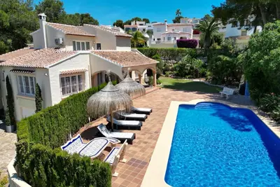 Image de Casa Cali with Large Private Heated Pool