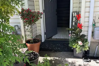 Image de Beautiful Upgraded 2-bedroom Townhome in ❤️  of the Village of Progress Ridge