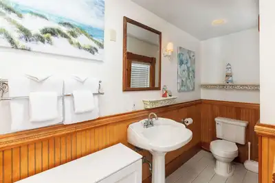 Image de Spacious 7-bedroom house with WiFi, Ac in enjoyable Ogunquit