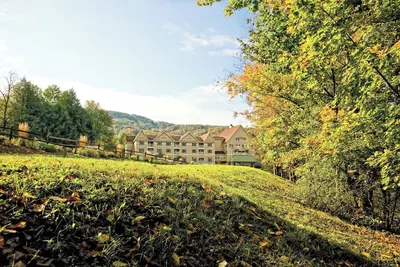 Image de Bentley Brook the perfect home base for exploring nearby Berkshire County