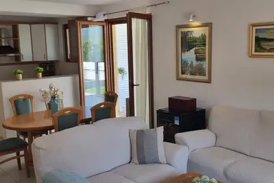 Image de Charming 4-bedroom villa with Ac, WiFi in lovely Duba Stonska