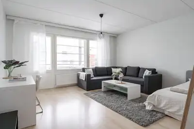 Image de Lakefront Home with Sauna, hosts up to 8 guests