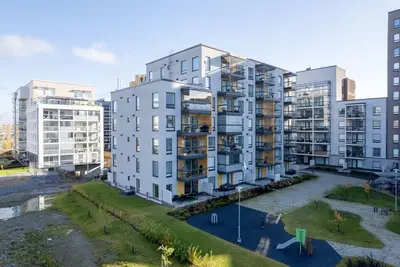 Image de Ground floor apartment close to Tram Line & Shopping