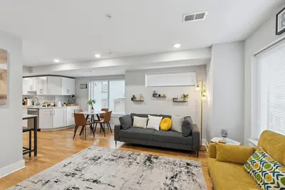 Image de Rooftop/5min Museum of Art/3bd3ba/Patio/King/ Free Parking/10min Liberty Bell