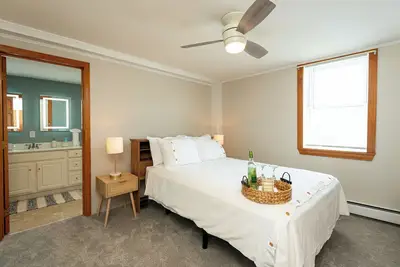 Image de Tranquil 2-bedroom apartment in Salisbury with Ac, WiFi