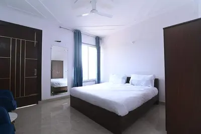 Image de Charming 1-bedroom with Ac, WiFi, shared kitchen & living space in New Delhi