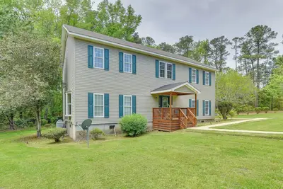 Image de 'Peacock Landing' in Vass: Game Room & Shared Pool