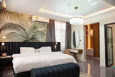 Image de A stay like no other - Book your escape today