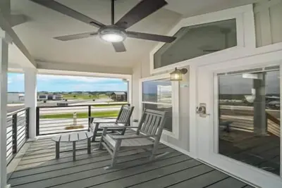 Image de A Grape Time Bungalow