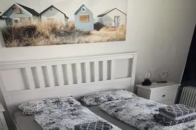 Image de Cozy apartment by the lake with pool and sauna