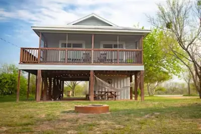 Image de Llano River House - Waterfront with a View