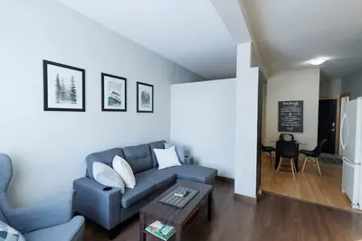 Image de Cozy, Pet Friendly, 2 Bedroom