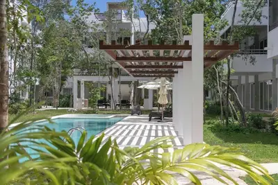 Image de Milagro 5 Min To Beach | 2 Pools | Private Balcony