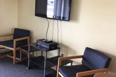 Image de Last week of summer, Sept 12-19, 2 Br townhouse rental in Wells, Maine. No Pets.