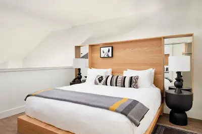 Image de Your Perfect Jackson Hole Escape: Loft with King Bed & Sofa Sleeper