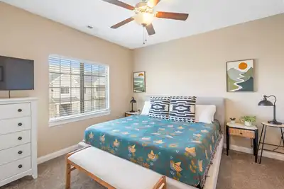 Image de Eclectic Escape Spacious Comfort Private Garage Family Friendly Safe Rose Park