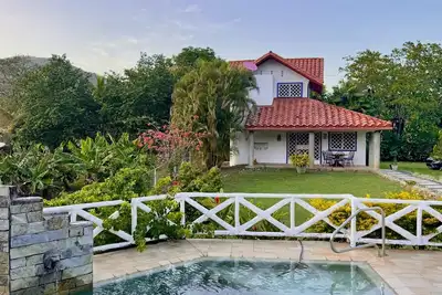 Image de Charming 4-bedroom house with pool and rancho 1 hour from the city