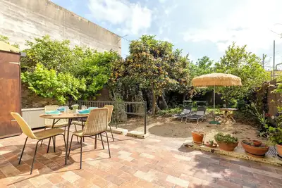 Image de Appartement 'Rosas' avec terrasse privée, jardin privé et Wi-Fi