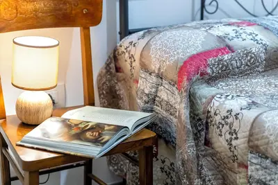 Chambre \"Giusi\" avec terrasse partagée, Wi-Fi et climatisation