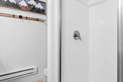 Image de Adjacent Escapes McCall Idaho: 2 side by side Townhouses!