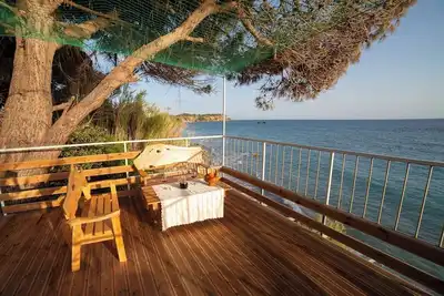 Image de Villa with private beach access and Jacuzzi in fabulous Corfu with WiFi, Ac