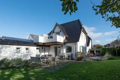 Image de Haus Sonnentraum, Whg. 1 - Bright 3-room apartment on approx. 70 m² for up to 4 persons.