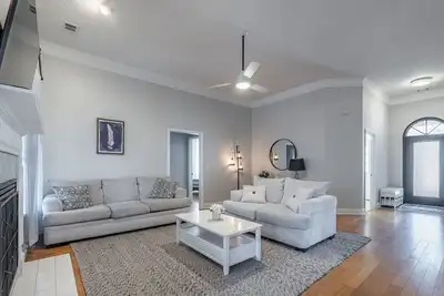 Image de King & Queens Villa at Parkside