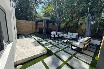 Image de Modern House with Jacuzzi next to Brickell