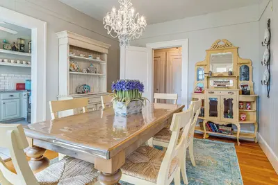 Image de Hill Country Retreat w/ Lake View, Deck & Balcony