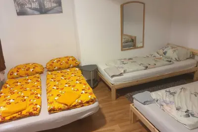 Image de Charmant appartement de 4 chambres à Ludwigsburg avec chauffage central