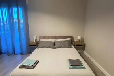 Image de Solarium Apartment 5 minutes from the center and the sea